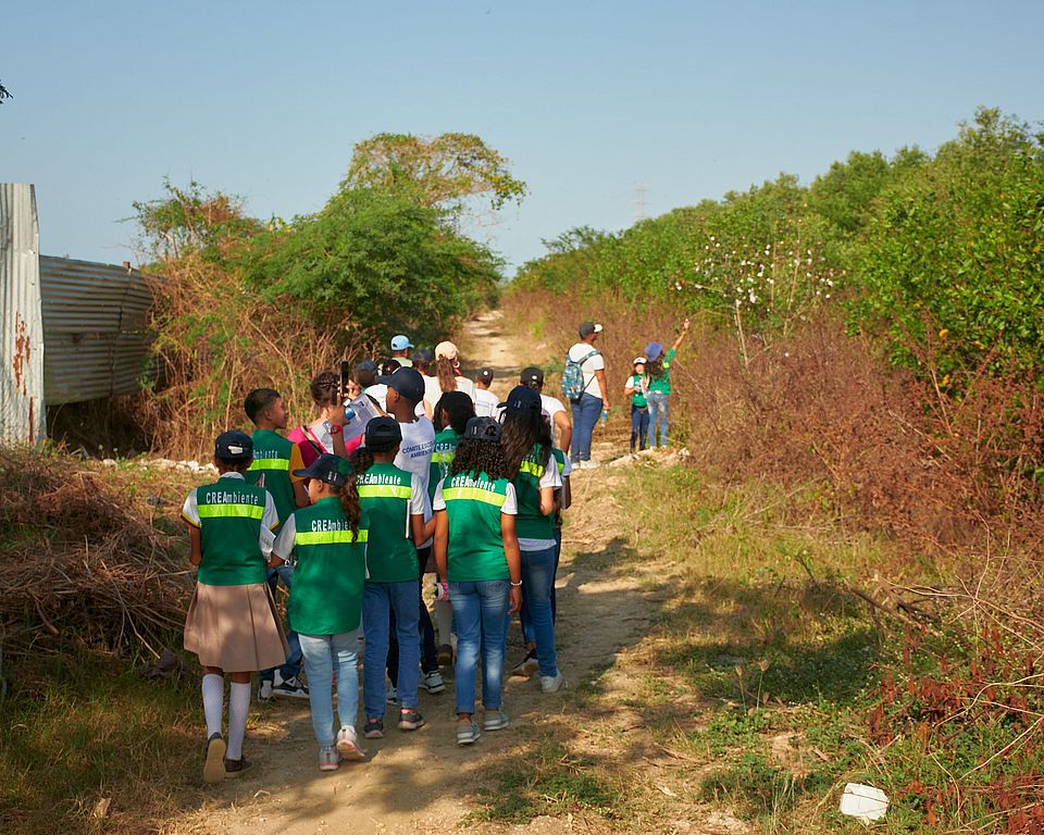 Youth-led urban walks in Cartagena 